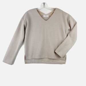 OPAQUE.CLIP Toyko Quiet Luxury Couture Minimalist V Neck Pullover Knit Sz Medium